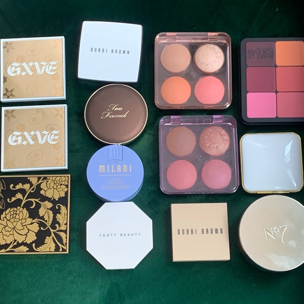 Makeup bundle